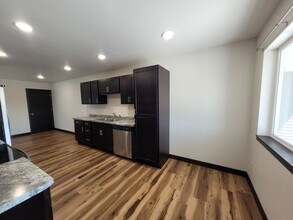 5282 Christopher Dr in Eau Claire, WI - Building Photo - Building Photo