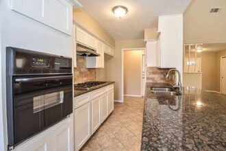 3709 Elizabeth in Deer Park, TX - Building Photo - Building Photo