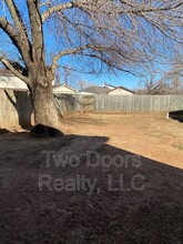 1612 N Gale Ave in Moore, OK - Foto de edificio - Building Photo