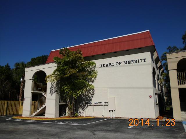205 S Courtenay Pky, Unit #109 in Merritt Island, FL - Foto de edificio