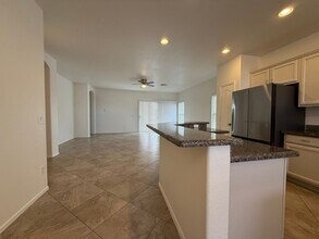 11913 W Jackson St in Avondale, AZ - Building Photo - Building Photo