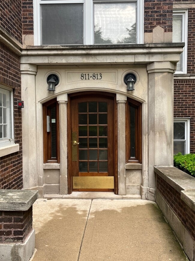 property at 811 Hinman Ave