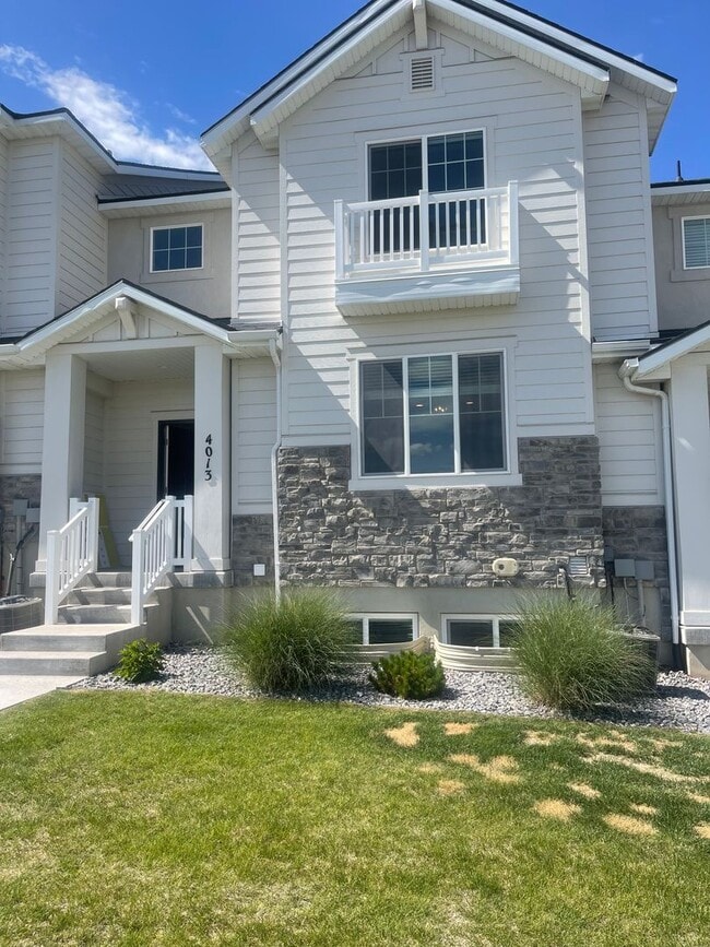 property at 4013 W 740 N