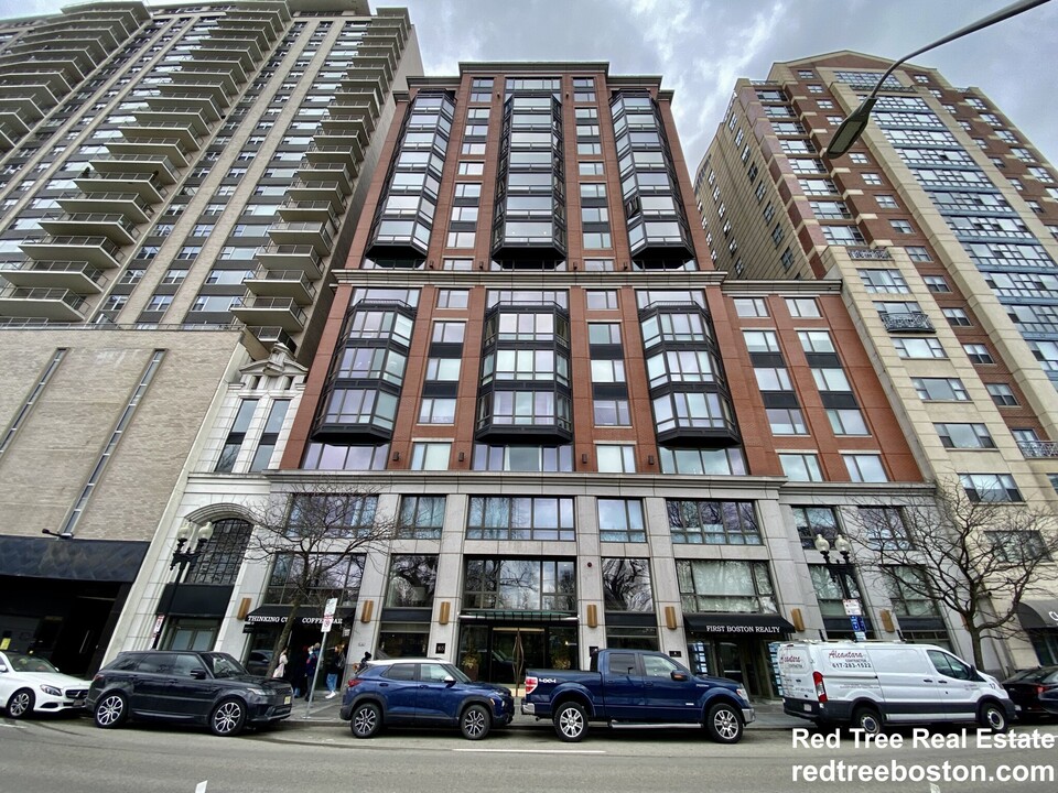 16 Tremont St, Unit 7054 in Boston, MA - Building Photo