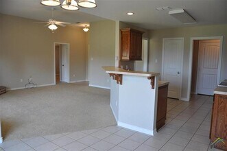 11181 Triple Crown Dr in Flint, TX - Building Photo - Building Photo