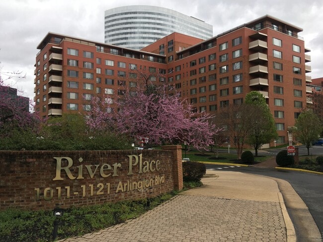 property at 1121 ARLINGTON