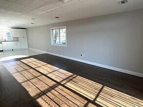 37 Creston Pl in Staten Island, NY - Building Photo - Building Photo