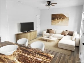 23 Tyler Ave in McAllen, TX - Building Photo - Building Photo