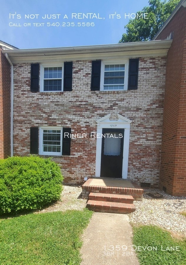 1359 Devon Ln