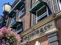 Tudor Apartments in Kokomo, IN - Foto de edificio - Building Photo