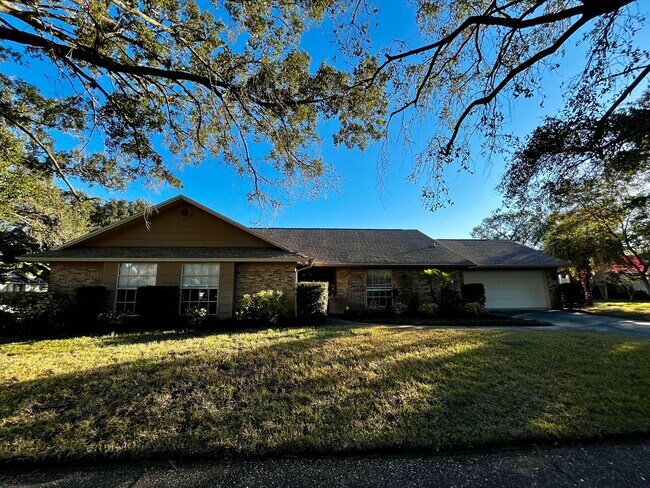 1329 Medinah Ct in Winter Park, FL - Building Photo - Building Photo