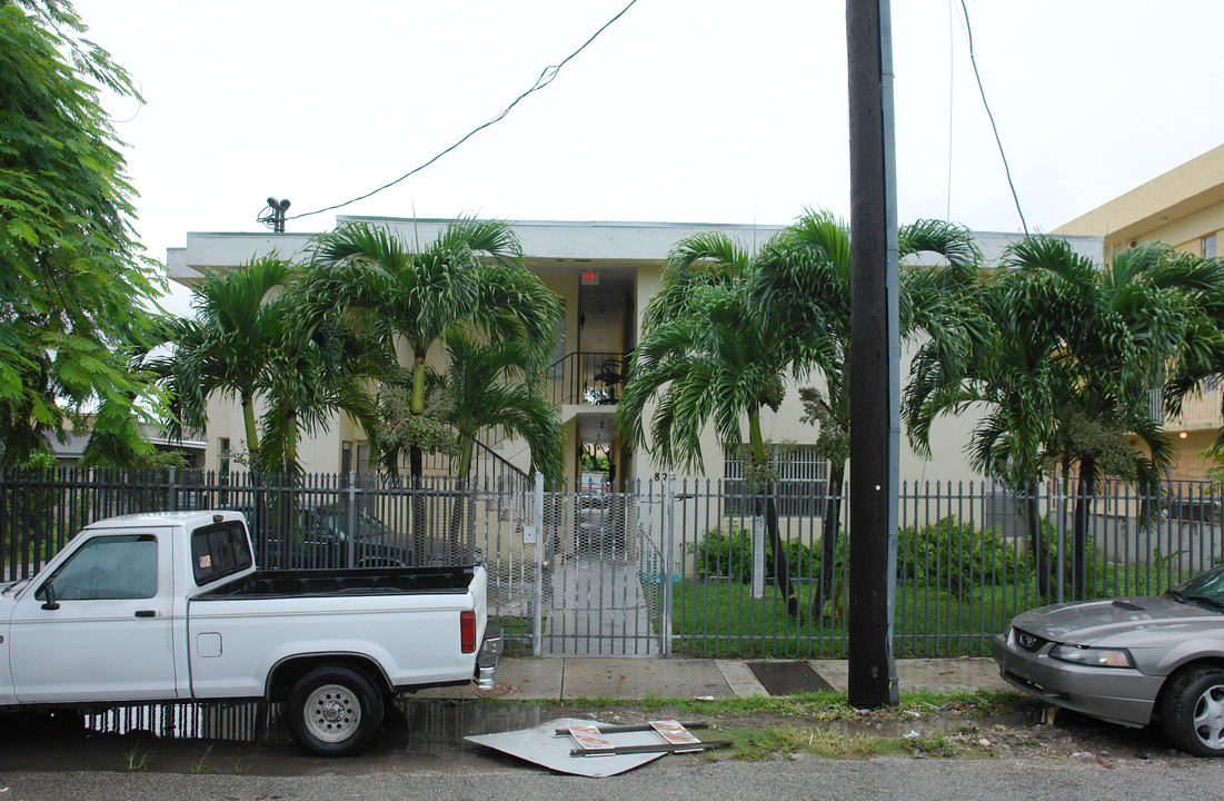 828 SW 20th Ave in Miami, FL - Building Photo