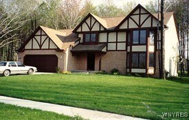 217 Enchanted Forest N in Depew, NY - Building Photo