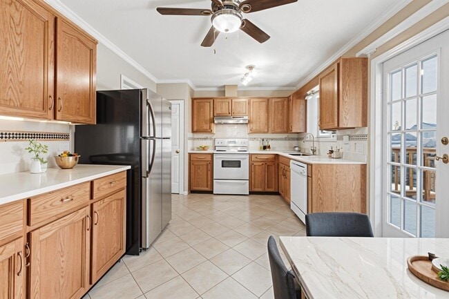 property at 6171-6192 192 St