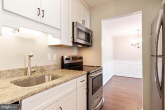 16 Andrew Pl in Baltimore, MD - Building Photo - Building Photo