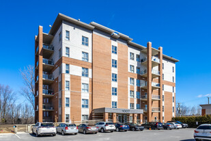 1007 Champagne in Laval, QC - Building Photo