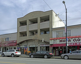 6632-6638 Main St in Vancouver, BC - Building Photo - Building Photo