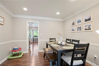 5915 Princess Ln NW in Norcross, GA - Building Photo - Building Photo