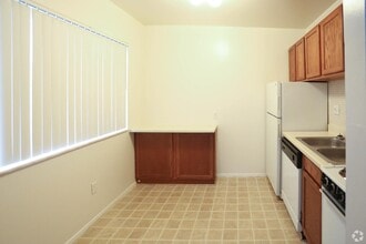 1401 Silver St in Urbana, IL - Foto de edificio - Building Photo