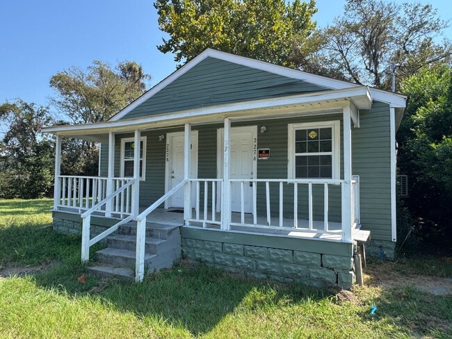 2276 Lower Wetumpka Rd in Montgomery, AL - Building Photo - Building Photo
