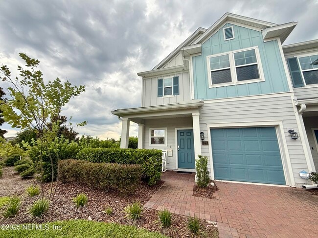 property at 27 Appleton Ct