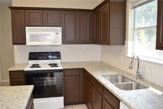 8309 Dulac Dr in Austin, TX - Building Photo - Building Photo