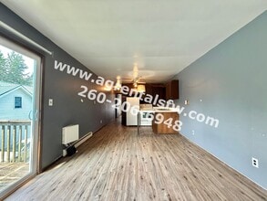 119 N Lee St in Garrett, IN - Building Photo - Building Photo