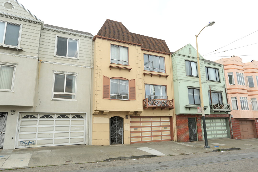 1521-1523 Judah St in San Francisco, CA - Building Photo