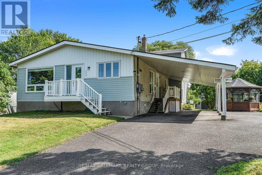 1111 Cholette Crescent in Ottawa, ON - Building Photo