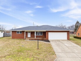 103 Valleyview Dr in Circleville, OH - Building Photo