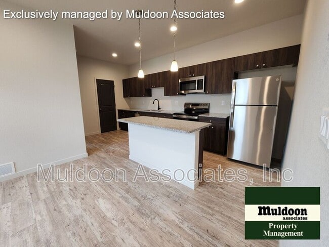 896 S Harmony Dr in Pueblo West, CO - Building Photo - Building Photo