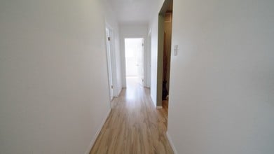 547 Hill St, Unit 547 hill st in Inglewood, CA - Building Photo - Building Photo