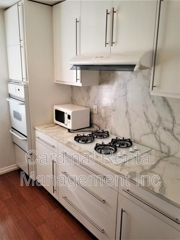 156 S Oak Knoll Ave in Pasadena, CA - Building Photo - Building Photo