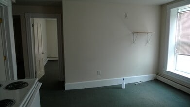 24 State Street in Windsor, VT - Building Photo - Interior Photo