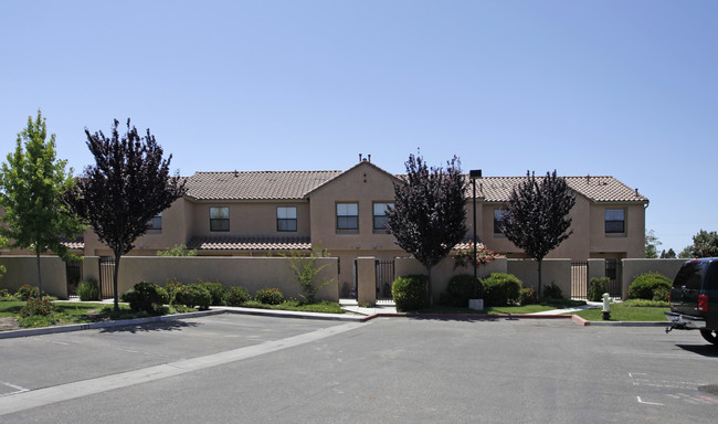 Los Adobes De Maria II in Santa Maria, CA - Building Photo - Building Photo