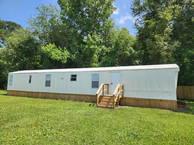 property at 126 Hussey Mhp Ln