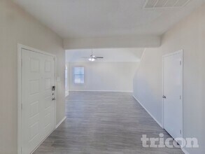 8406 Americas Cup in Rowlett, TX - Building Photo - Building Photo