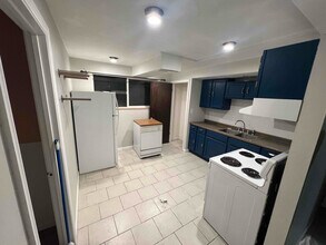 000 Sir Michael Dr in Salt Lake City, UT - Building Photo - Building Photo