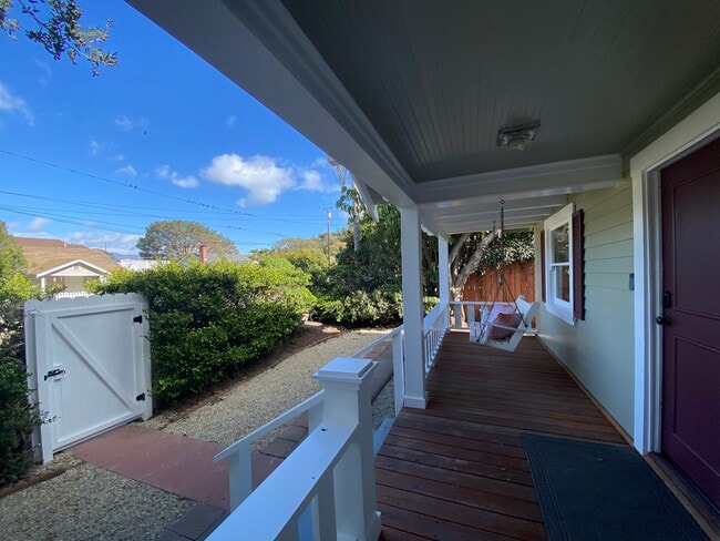 1027 Chino St in Santa Barbara, CA - Building Photo - Building Photo