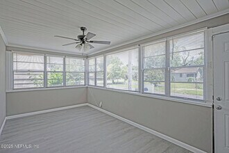 1574 Steele St in Jacksonville, FL - Building Photo - Building Photo