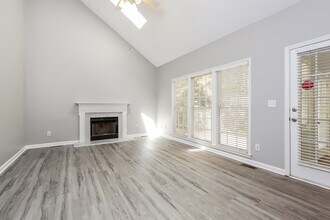 314 Marsh Creek Dr in Mauldin, SC - Building Photo - Building Photo