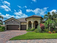 9626 Firenze Cir in Naples, FL - Foto de edificio - Building Photo