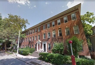 120 University Rd in Brookline, MA - Building Photo - Building Photo