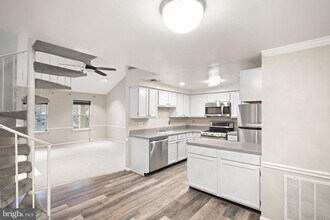 12263 Wadsworth Way in Woodbridge, VA - Building Photo - Building Photo