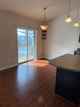 17075 Bowen Cir in Anchorage, AK - Building Photo - Building Photo