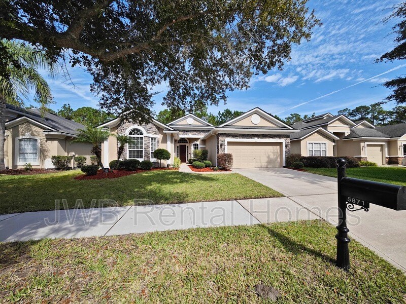 5871 Brush Hollow Rd in Jacksonville, FL - Building Photo