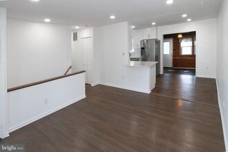 9802 Lomond Dr in Manassas, VA - Building Photo - Building Photo
