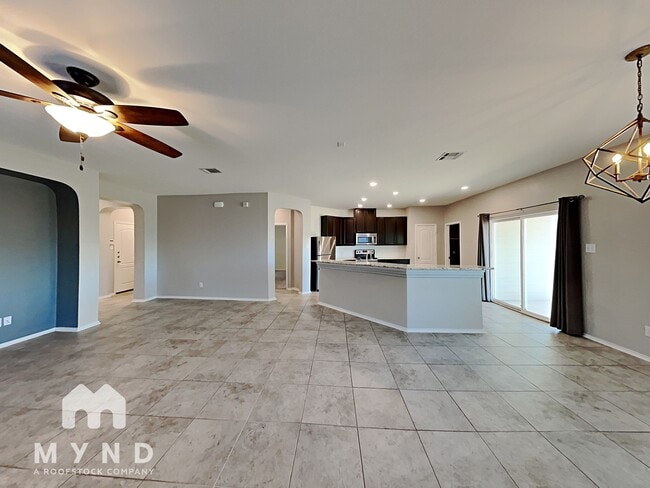 1020 Patton Path in Kyle, TX - Foto de edificio - Building Photo