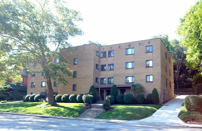 5120 5th Ave in Pittsburgh, PA - Building Photo - Building Photo