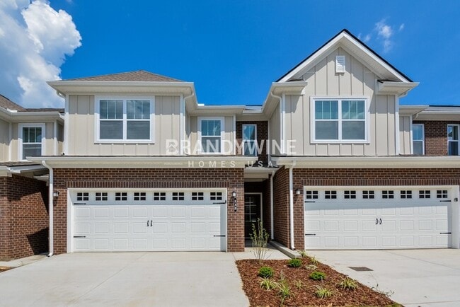 135 Rising Private Ln